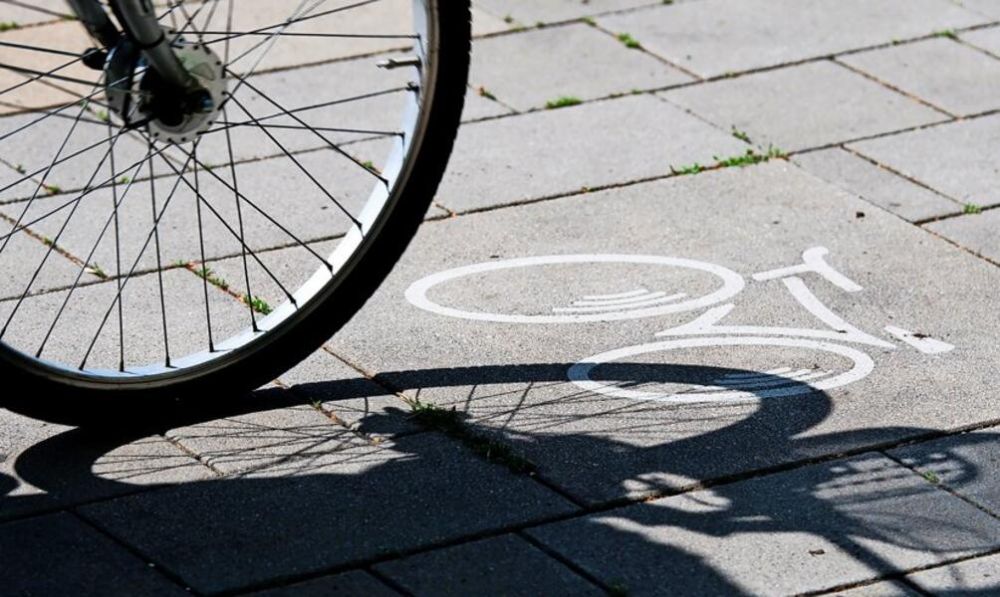 Beim Stadtradeln in Springe dürfen die Menschen wieder fleißig Kilometer sammeln und Wege im Alltag wie zum Beispiel zur Bank mit dem Rad zurücklegen.